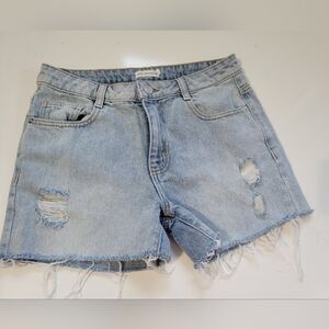 Avec Les Filles Distress Denim Short in Blue Size 26